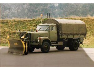 AutoCult Saurer 2 DM mit Räumschild Boschung 85005528