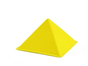 Hape Pyramide Sandform gelb 46E4016A